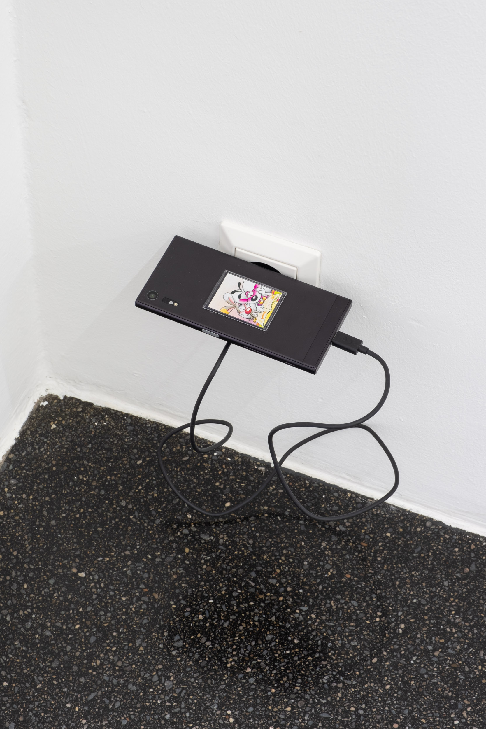 Edgar Lessig – Second hand phone with three music recordings and one Diddl mouse, 2023 at Memphis, Linz